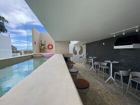 Auténtico Vertical Hotel
