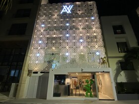 Auténtico Vertical Hotel