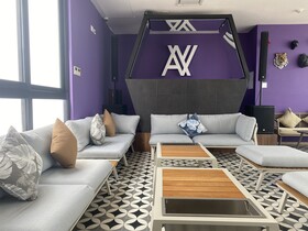 Auténtico Vertical Hotel