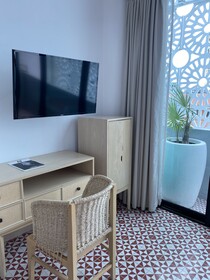 Auténtico Vertical Hotel