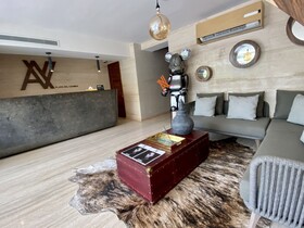 Auténtico Vertical Hotel