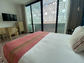 Auténtico Vertical Hotel