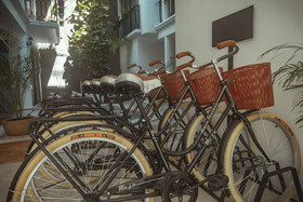 Banana Boutique By GuruHotel