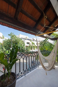 Banana Boutique By GuruHotel