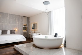 Be Playa Hotel