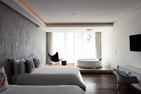 Be Playa Hotel