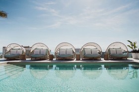 Calixta Hotel