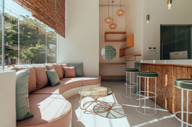 Calixta Hotel