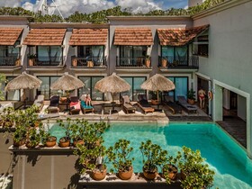 Caribbean Paradise Hotel Boutique & Dive Center