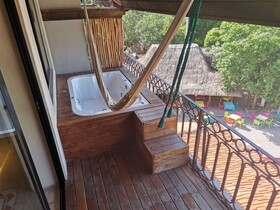 Caribbean Paradise Hotel Boutique & Dive Center