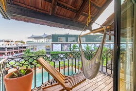 Caribbean Paradise Hotel Boutique & Dive Center