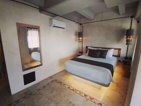 Caribbean Paradise Hotel Boutique & Dive Center