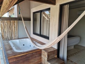 Caribbean Paradise Hotel Boutique & Dive Center