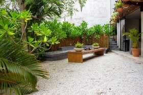 Caribbean Paradise Hotel Boutique & Dive Center