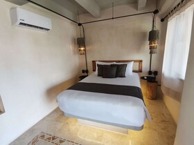 Caribbean Paradise Hotel Boutique & Dive Center