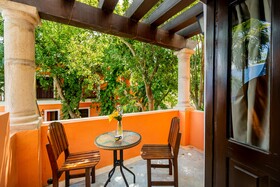 Casa de Las Flores