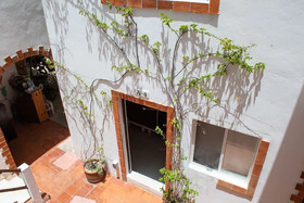 Casa Fifi by Isza