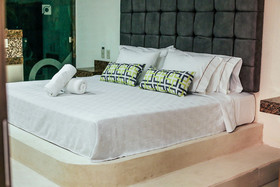 Casa Kaoba Hotel & Suites