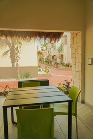 Casa Kaoba Hotel & Suites