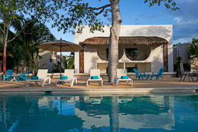 Casa Kaoba Hotel & Suites