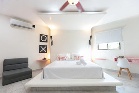 Casa Kaoba Hotel & Suites
