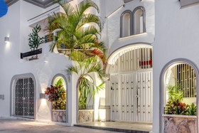 Casa Valentina by Las Flores