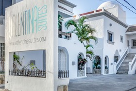 Casa Valentina by Las Flores