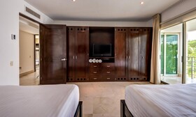 Condo Boutique