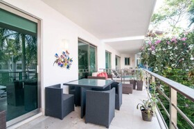 Condo Boutique
