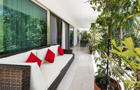 Condo Boutique