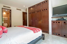 Condo Boutique