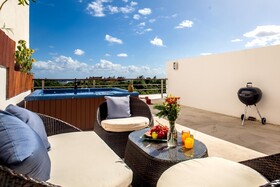 Condo Boutique