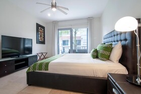Condo Boutique