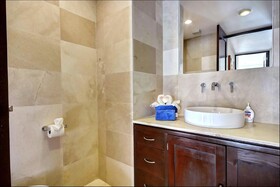 Condo Boutique