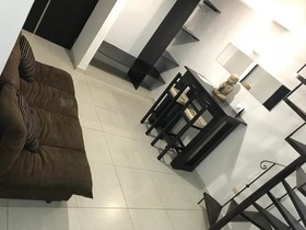 Easy Hotel