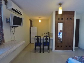 El Campanario Hotel & Estudios