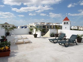 El Campanario Hotel & Estudios