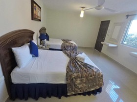 El Campanario Hotel & Estudios