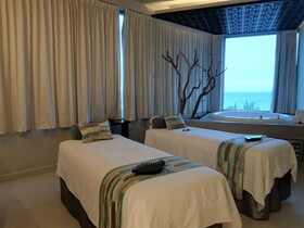 El Dorado Seaside Palms