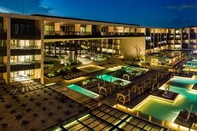 Devossion by Live Aqua Playa del Carmen
