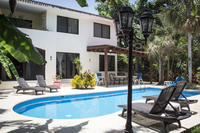 Green Oasis Home Boutique