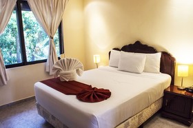 Green Oasis Home Boutique