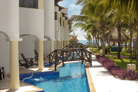 Hidden Beach Resort Au Naturel Club