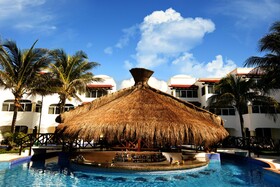 Hidden Beach Resort Au Naturel Club