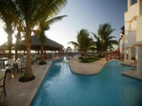 Hidden Beach Resort Au Naturel Club