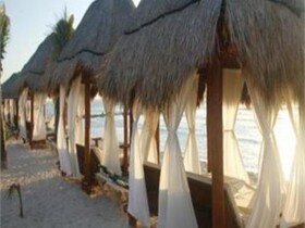 Hidden Beach Resort Au Naturel Club