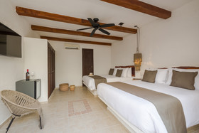 Banana Boutique By GuruHotel