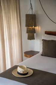 Banana Boutique By GuruHotel