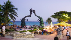 Banana Boutique By GuruHotel