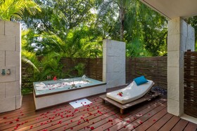 Hotel Blue Diamond Luxury Boutique